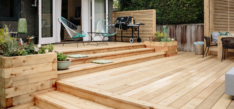 Cedar Decking in Temple City, CA